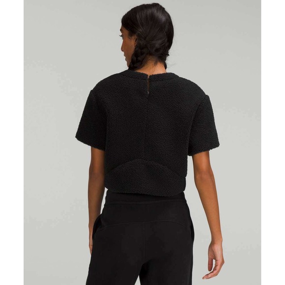 Lululemon Textured Fleece Embroidered Logo Cropped T Shirt Black Size 6 - Picture 2 of 8